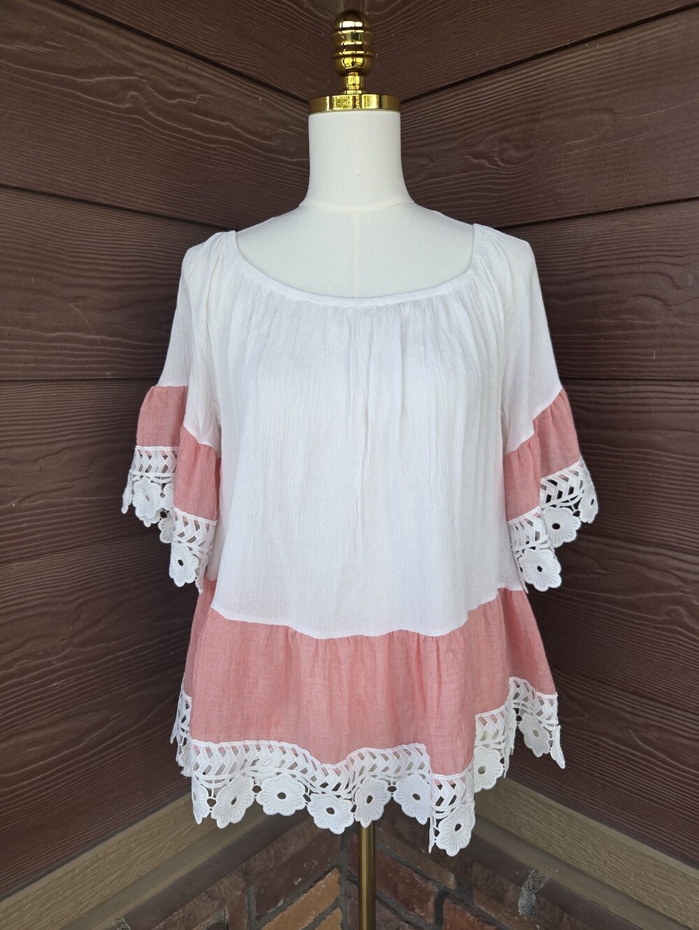 RAIN Pink & White Crochet‑Hem Peasant Top – Women’s Large